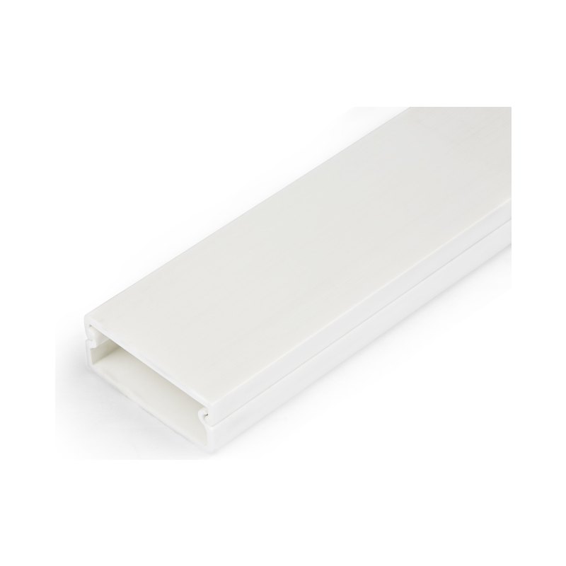 StarTech.com Chemin de Câbles PVC Robuste avec Couvercle et Ruban Adhésif - 32mm W x 11mm H - Longueur 1m - Passe Câble pour Câbles Réseaux/Électriques, Max 6 Câbles, Homologué UL