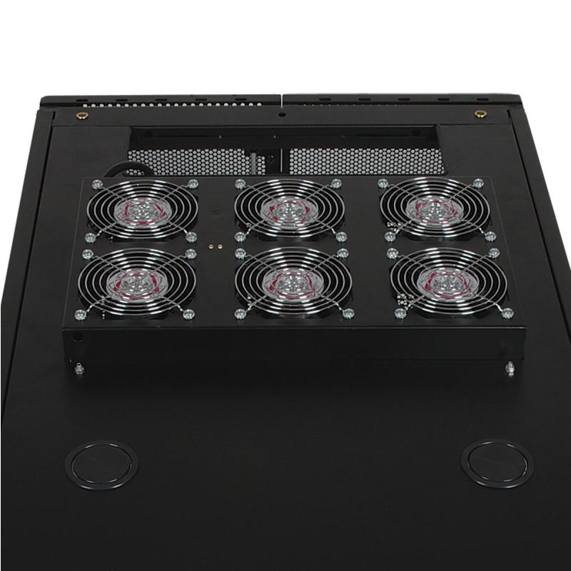 Smartrack Roof Mount Fan For Airflow Management